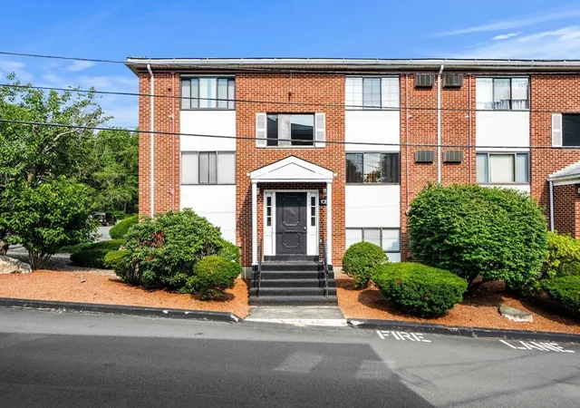 10b-colonial-dr-1b-andover-ma-01810/hzid_412f5c0c