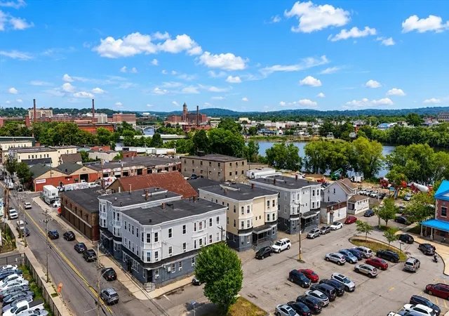 102-114-water-lawrence-ma-01841/hzid_94c2af0a
