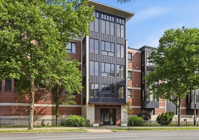 533-cambridge-street-306-boston-ma-02134/hzid_6253aba7