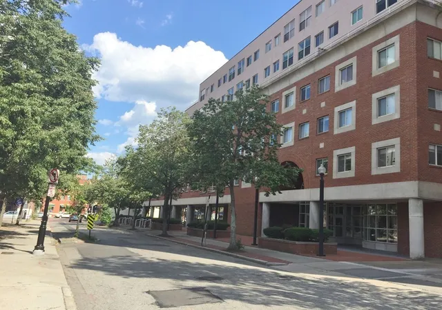 20-webster-st-307-brookline-ma-02446/hzid_897cca5d