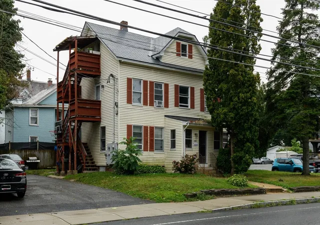 247-mechanic-st-leominster-ma-01453/hzid_fce8ccb8