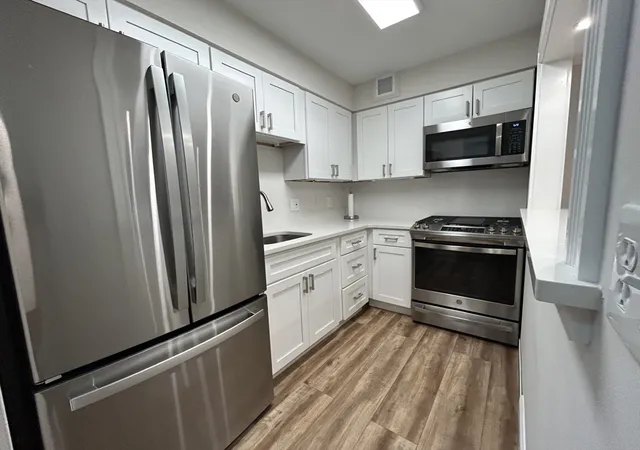17-bowdoin-1b-boston-ma-02114/hzid_a906c41d