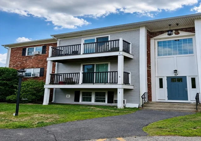 17-chapel-hl-dr-9-plymouth-ma-02360/hzid_5619a233