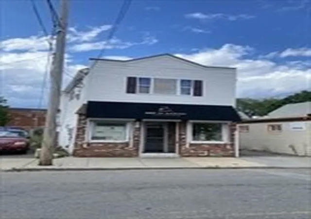 141-essex-st-lynn-ma-01902/hzid_b41208c6
