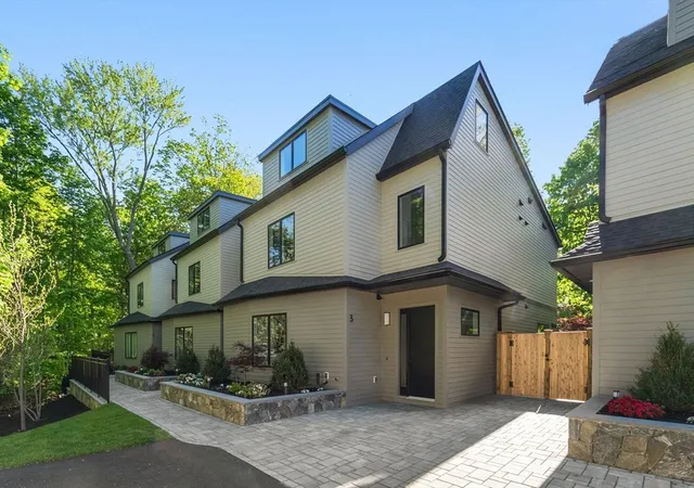 956-walnut-street-3-newton-ma-02461/hzid_8b8c8b77