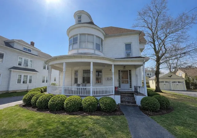 1825-northampton-st-holyoke-ma-01040/hzid_ce591651