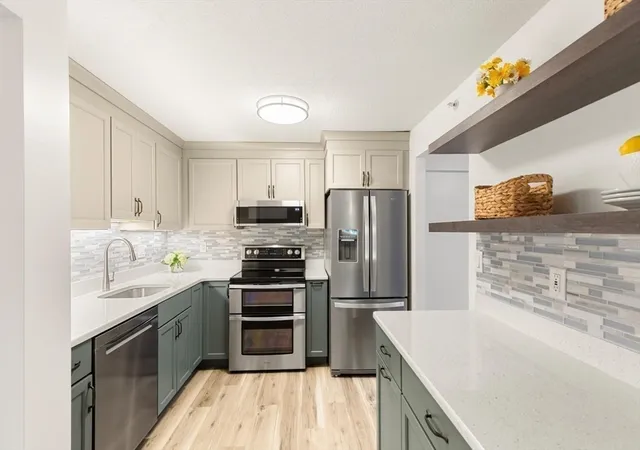 7-birchwood-pointe-102-amesbury-ma-01913/hzid_f5269467