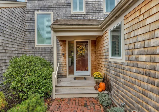 140-kates-path-140-yarmouth-port-ma-02675/hzid_260eb3da