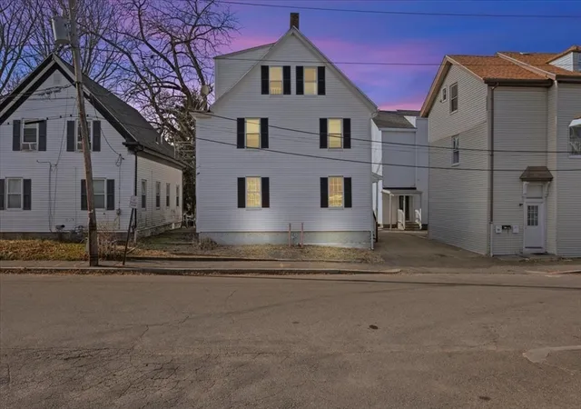46-grove-st-taunton-ma-02780/hzid_4f3bf18c