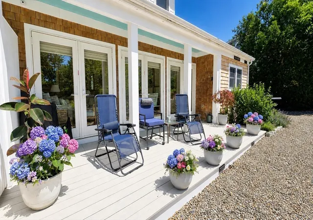 10-snows-ln-1b-provincetown-ma-02657/hzid_0f0da798