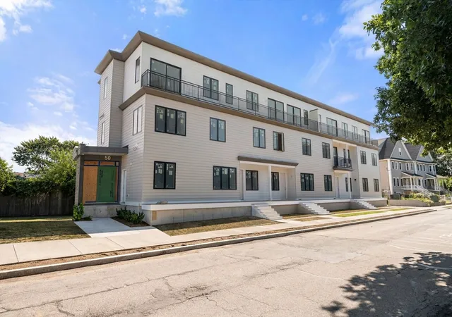 50-jackson-street-104-newton-ma-02459/hzid_b2807f9b