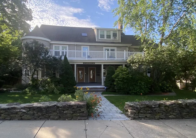 2-4-chisholm-ln-3-roslindale-ma-02131/hzid_da99a150