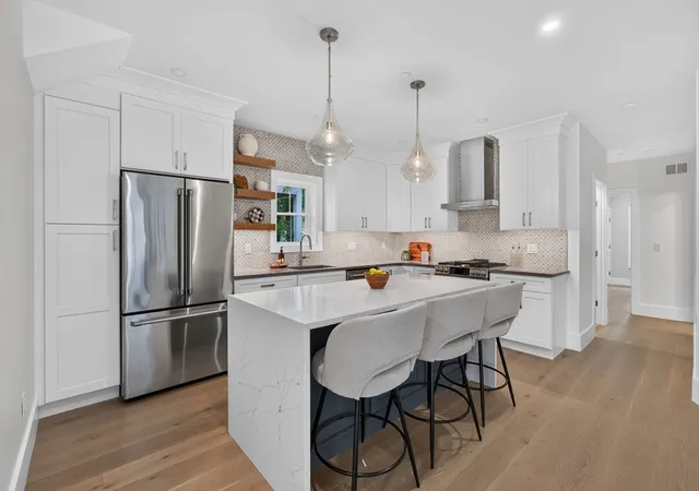 131-hudson-street-1-somerville-ma-02144/hzid_d187d23a