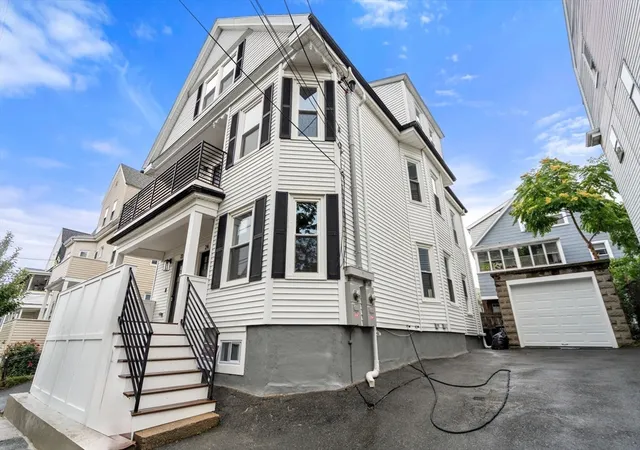 22-charnwood-rd-2-somerville-ma-02144/hzid_1ef68ea8
