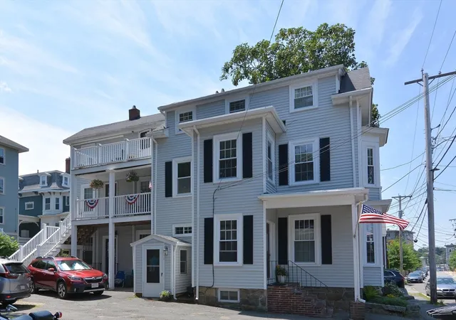 36-walllis-st-3-beverly-ma-01915/hzid_655b3f64
