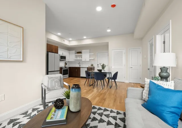 16-taber-street-203-boston-ma-02119/hzid_26cf41ff