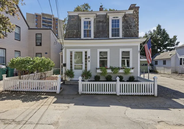 61-central-street-fitchburg-ma-01420/hzid_bd07ef5d