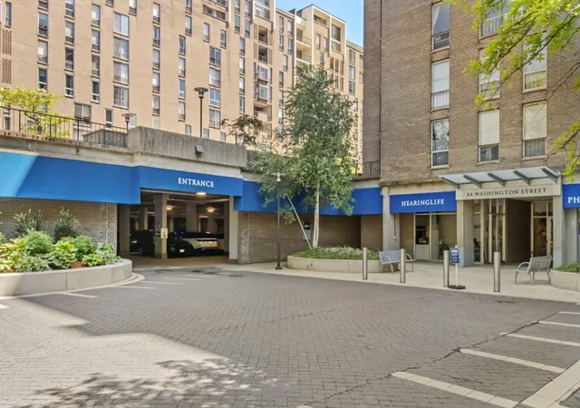 44-washington-st-1113-brookline-ma-02445/hzid_54ea11d4