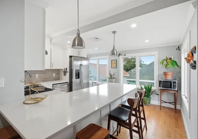 19-wright-ave-3-medford-ma-02155/hzid_d9880339