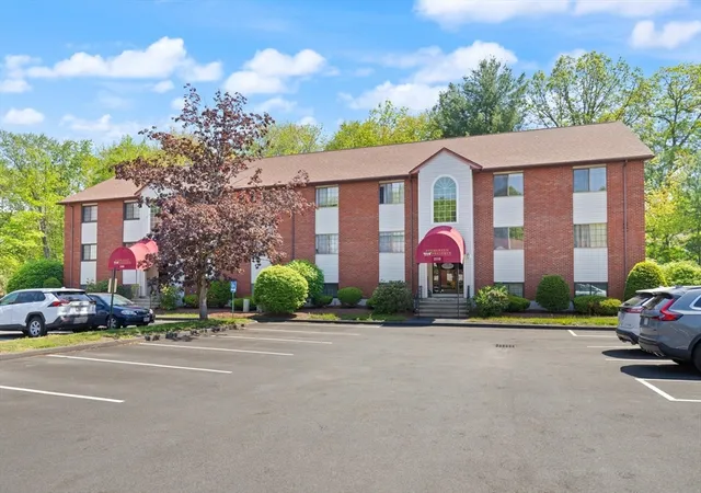 1510-skyline-dr-12-lowell-ma-01854/hzid_70082f10