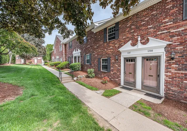 1207-windsor-dr-1207-framingham-ma-01701/hzid_aa6345b9