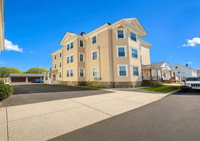 90-robeson-st-new-bedford-ma-02740/hzid_169f0353