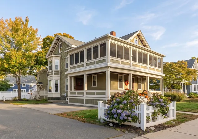 33-vine-st-2-melrose-ma-02176/hzid_b4d7fe70