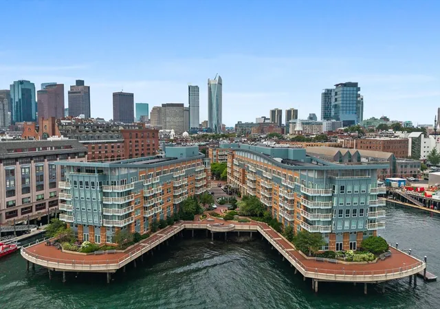3-battery-wharf-3501-boston-ma-02109/hzid_f497a33b