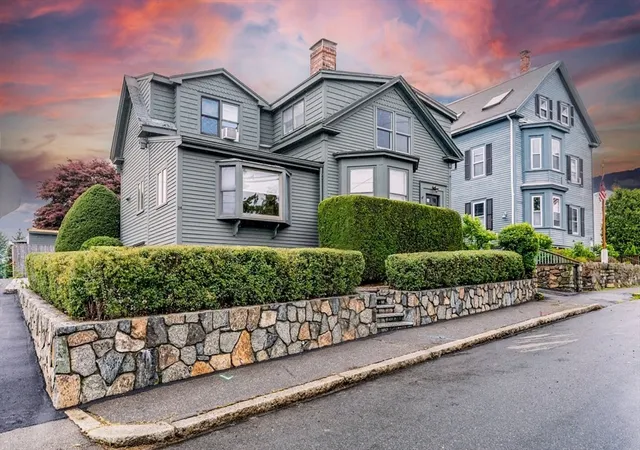 24-pond-street-1-marblehead-ma-01945/hzid_56463d2e