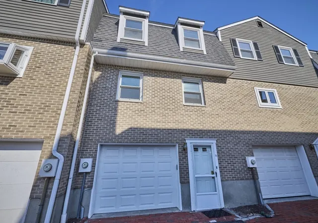 9-circuit-ln-9-watertown-ma-02472/hzid_a69ef2dd