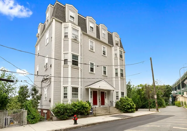 23-chestnut-st-3l-chelsea-ma-02150/hzid_b2dcd2b7