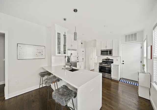 27-whitten-st-2-boston-ma-02122/hzid_e6ca0c4e