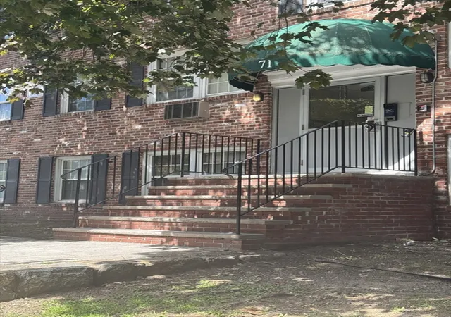 71-mystic-st-11-methuen-ma-01844/hzid_995f10ba