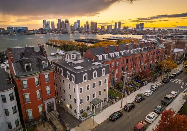 195-webster-st-4-boston-ma-02128/hzid_8060fb75