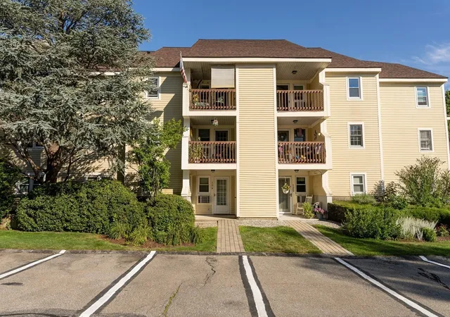 124-heritage-dr-124-northbridge-ma-01588/hzid_a6fc63c7