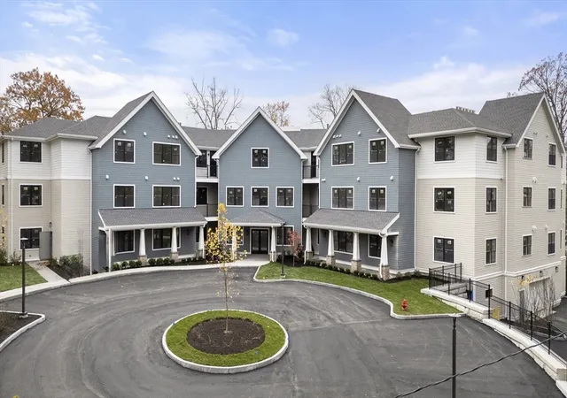 16-stearns-rd-208-wellesley-ma-02482/hzid_657e4022