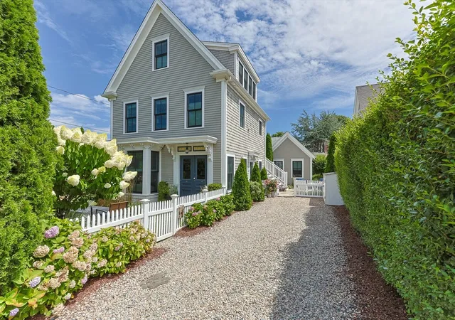 4-race-road-4-provincetown-ma-02657/hzid_0e777e8e