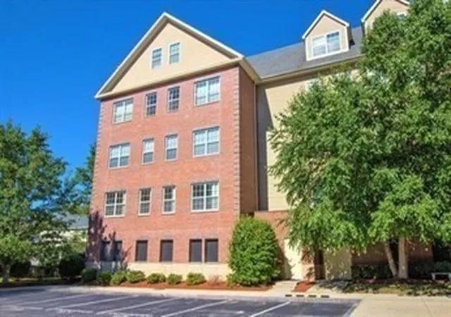1-powder-mill-square-107-andover-ma-01810/hzid_a3b488ec