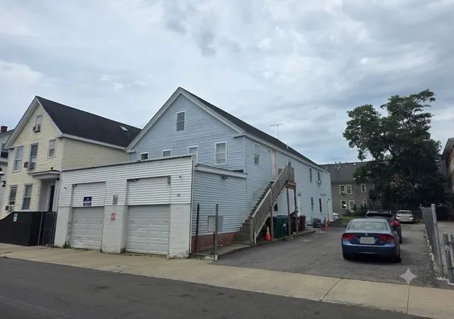 168-suffolk-st-lowell-ma-01854/hzid_b1c1a7e3