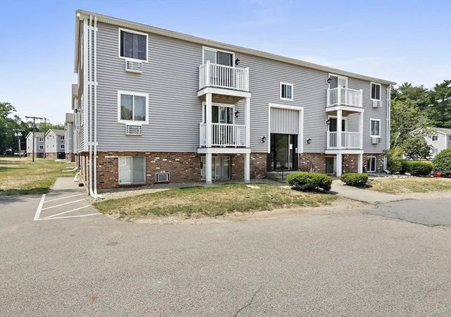 8-royal-dane-dr-65-marshfield-ma-02050/hzid_407aee41