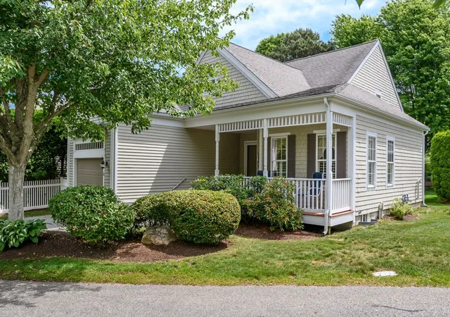 6-hollyhock-knoll-ct-115-bourne-ma-02532/hzid_ad1a6b5a