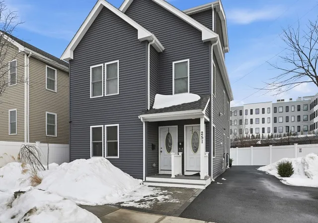 251-arlington-street-1-chelsea-ma-02150/hzid_51559747