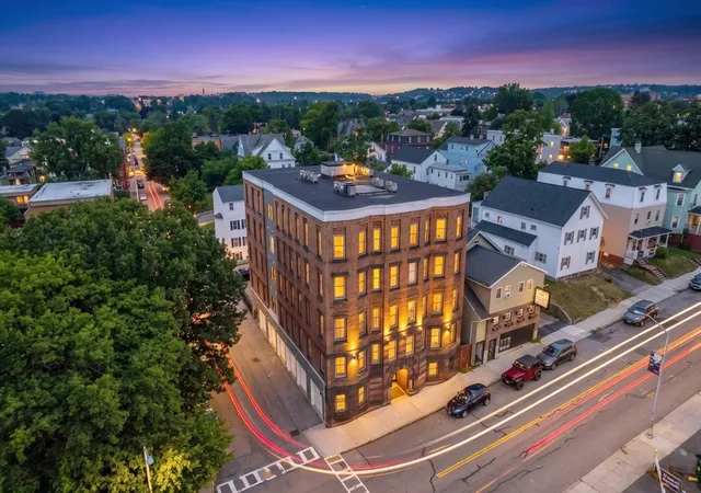 257-pleasant-st-7-worcester-ma-01609/hzid_18af8ece