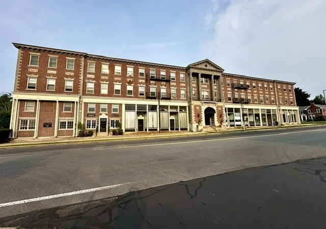 354-north-main-street-206-andover-ma-01810/hzid_ac58dd84