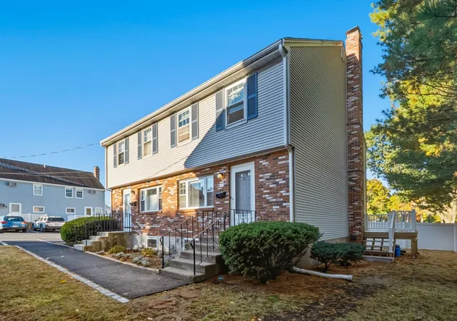 67-decatur-st-67-arlington-ma-02474/hzid_7b0b0352