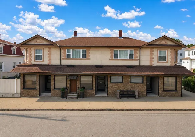 483-491-brayton-ave-fall-river-ma-02721/hzid_61185471