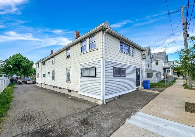 50-main-st-winthrop-ma-02152/hzid_d22a6696