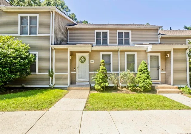 61-abbey-memorial-dr-187-chicopee-ma-01020/hzid_7c11a3bb