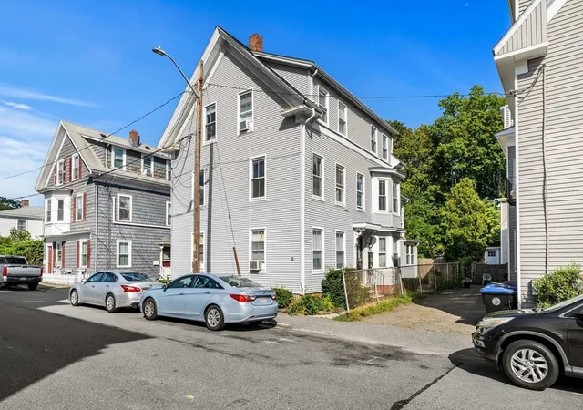 13-knowlton-st-beverly-ma-01915/hzid_4e06bf9a