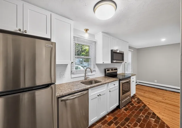 12-state-rd-2e-plymouth-ma-02360/hzid_be8d192d